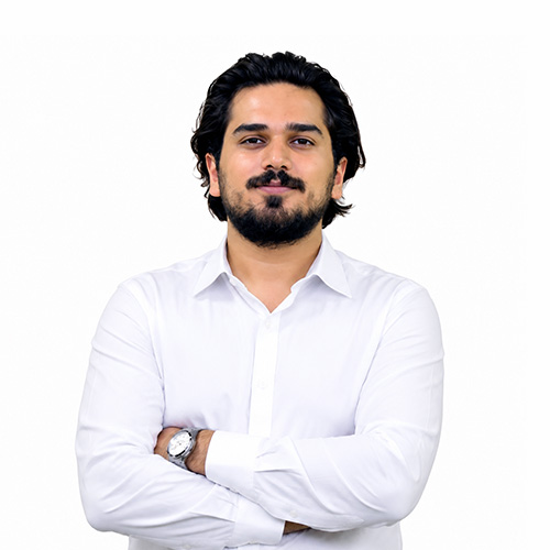 استاد آرمان احمدی